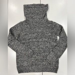 Tri color forever 21 turtleneck sweater